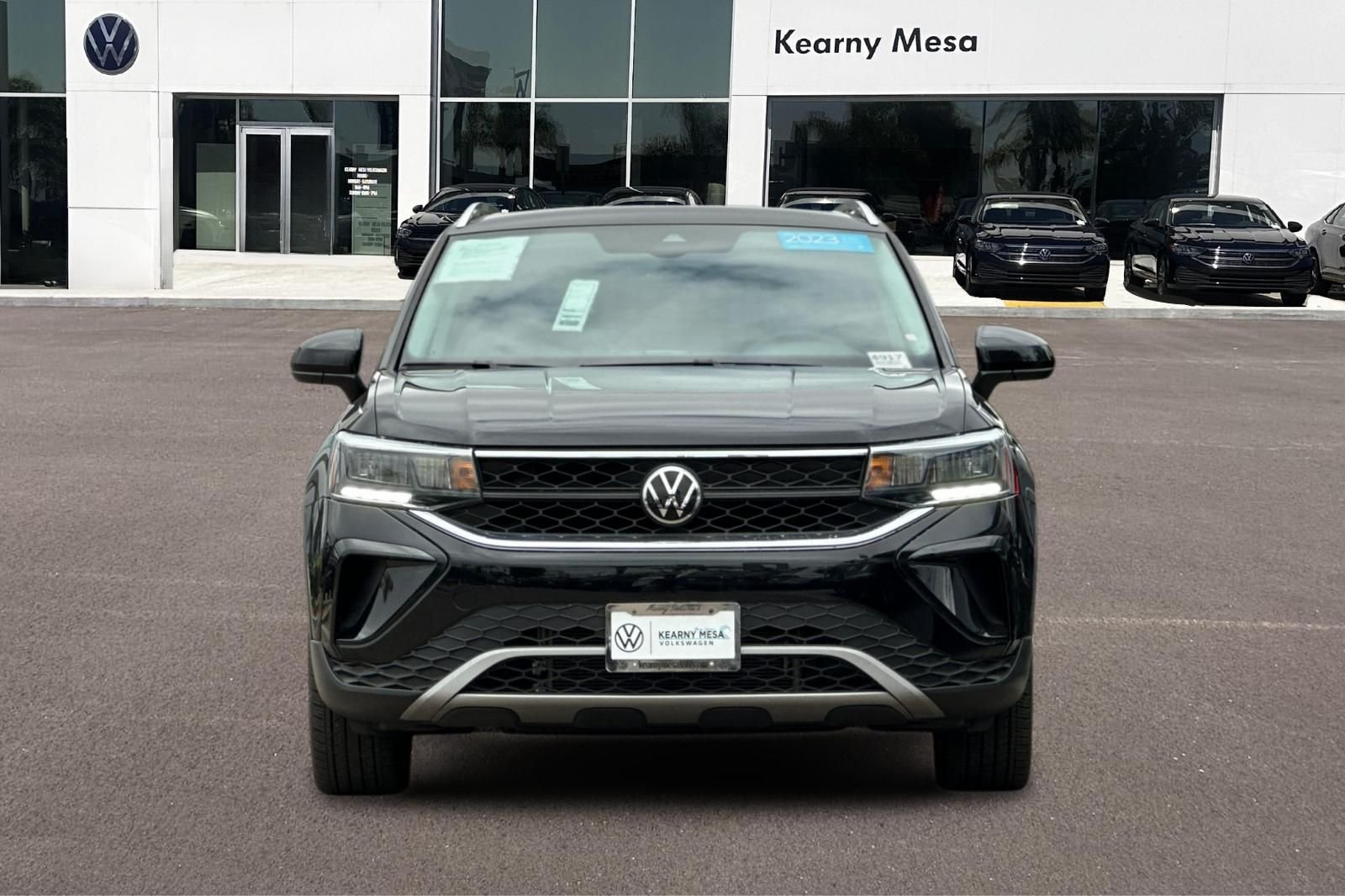 Certified Used 2023 Deep Black Volkswagen 1.5T SE image 9