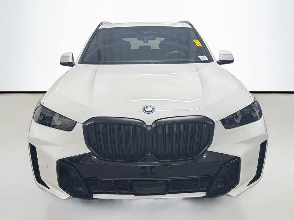 Used 2024 Alpine White BMW xDrive50e image 6