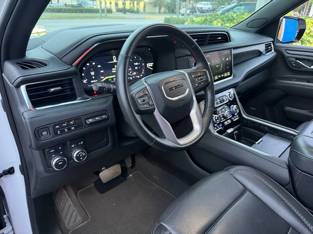 Used 2023 Summit White GMC Denali image 10