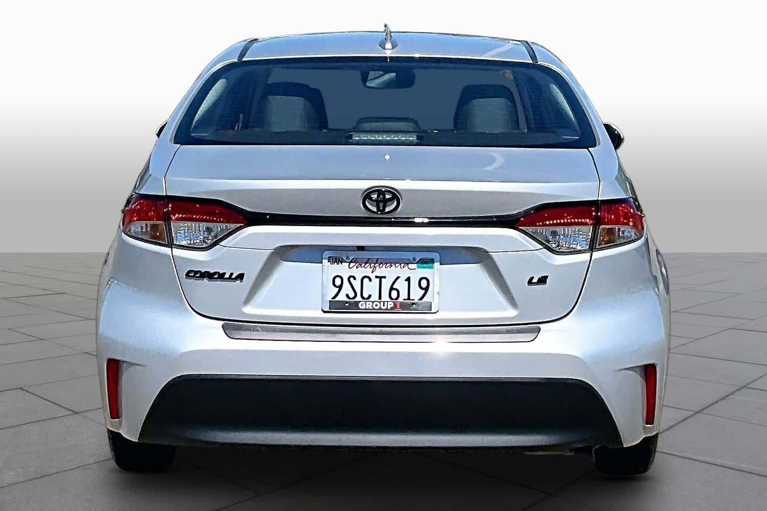 Used 2025 Classic Silver Metallic Toyota LE image 4