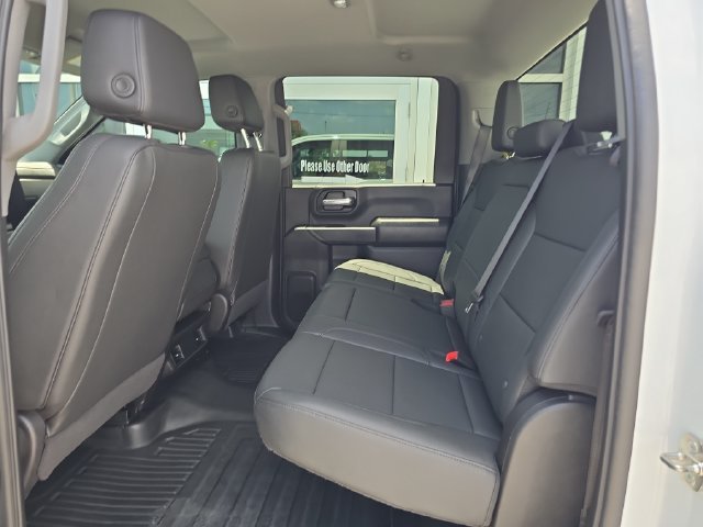 2024 GMC Sierra 3500HD Pro - Photo 15