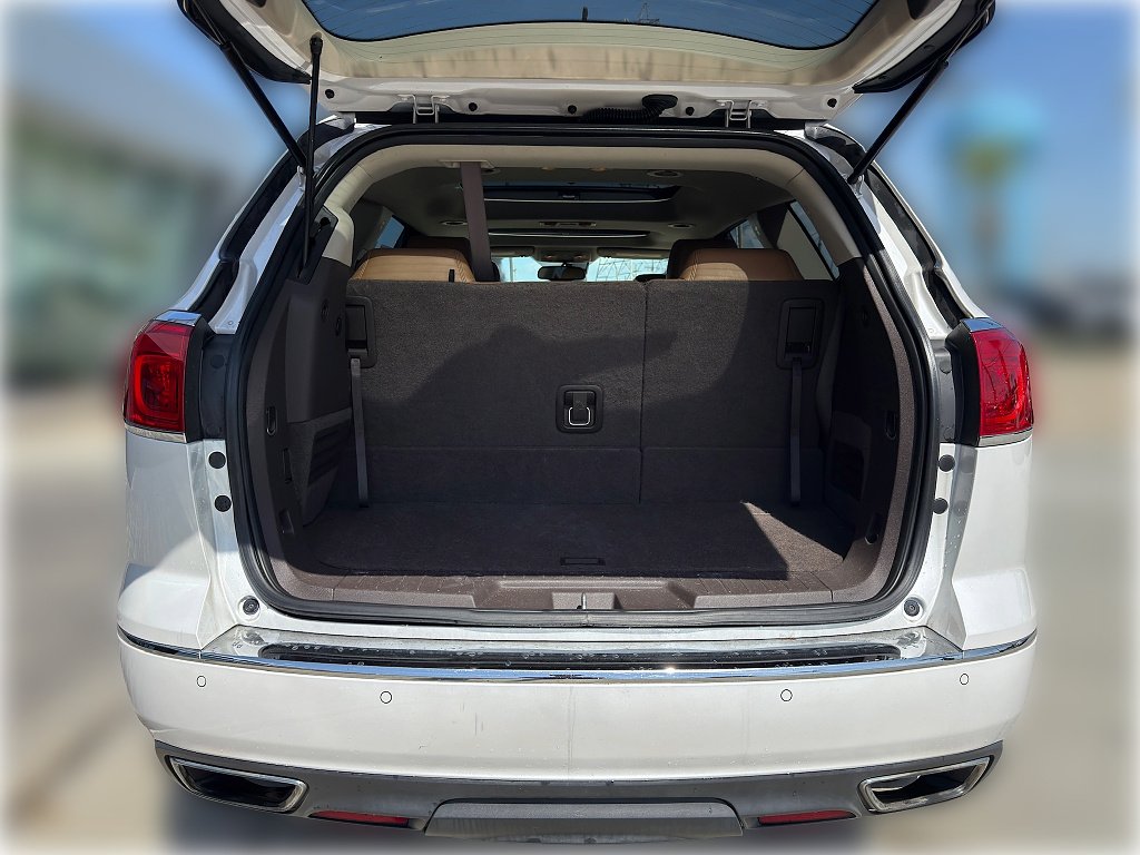 Used 2017 Summit White Buick Premium image 7