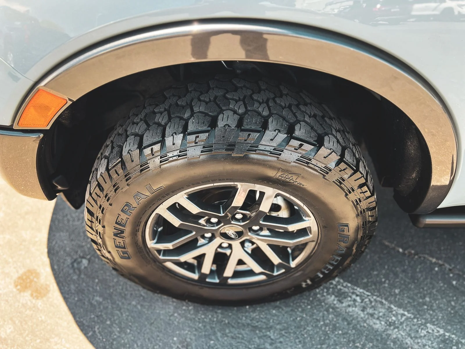2023 Ford Ranger XLT - Photo 12