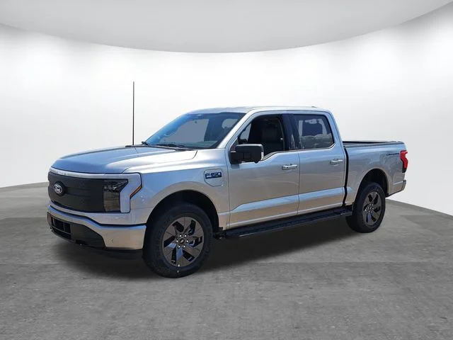 2025 Ford F-150 Lightning Flash - Photo 7
