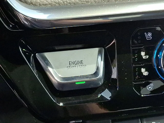 New 2026 Glacier White Tricoat GMC Denali image 18