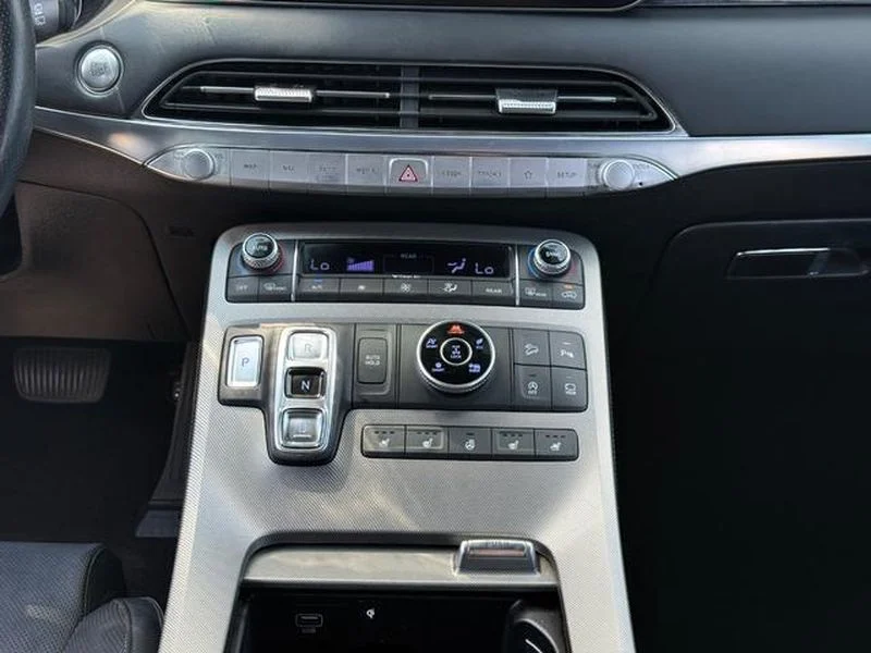 Used 2022 Hyper White Hyundai Calligraphy image 15