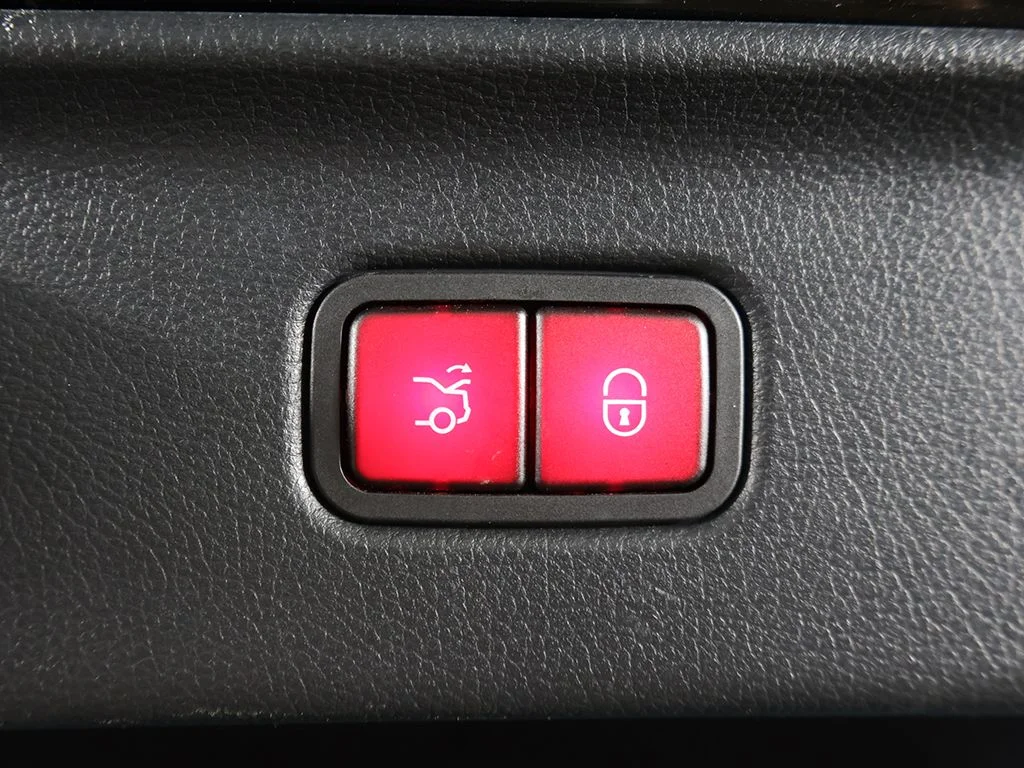Used 2021 Black Mercedes-Benz S 580 image 23
