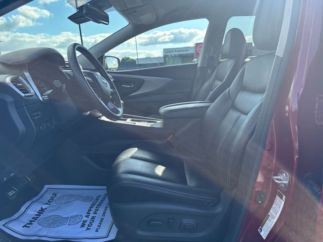 Used 2023 Red Nissan SV image 13