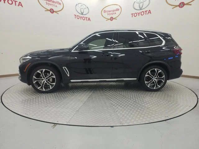 Used 2023 Black BMW xDrive40i image 5