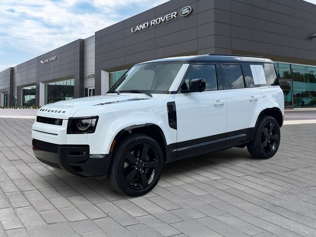New 2026 Fuji White LAND ROVER X-Dynamic SE image 1