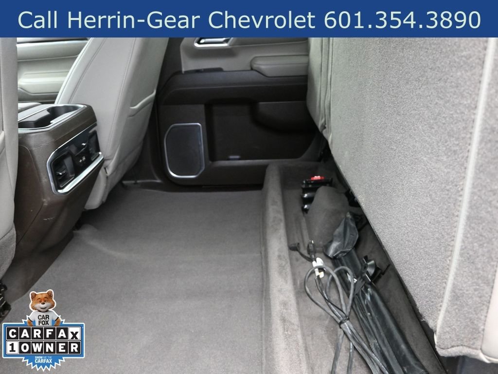 2023 GMC Sierra 1500 SLT - Photo 18