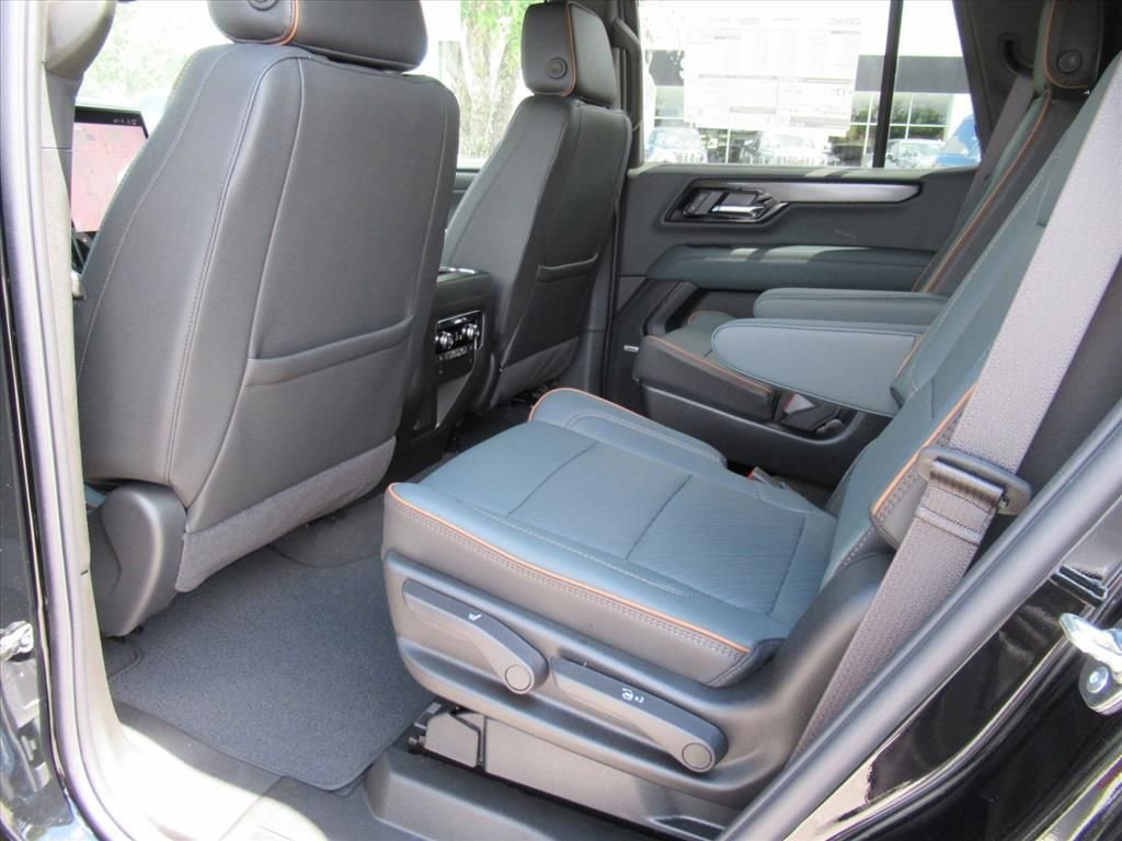 2026 GMC Yukon AT4 - Photo 34