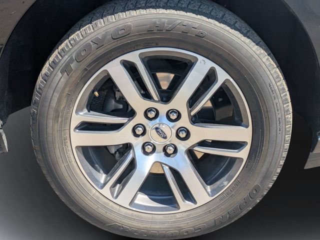 Used 2024 Black Ford Limited image 11