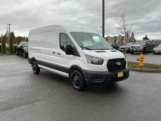 New 2026 Oxford White Ford Base image 3