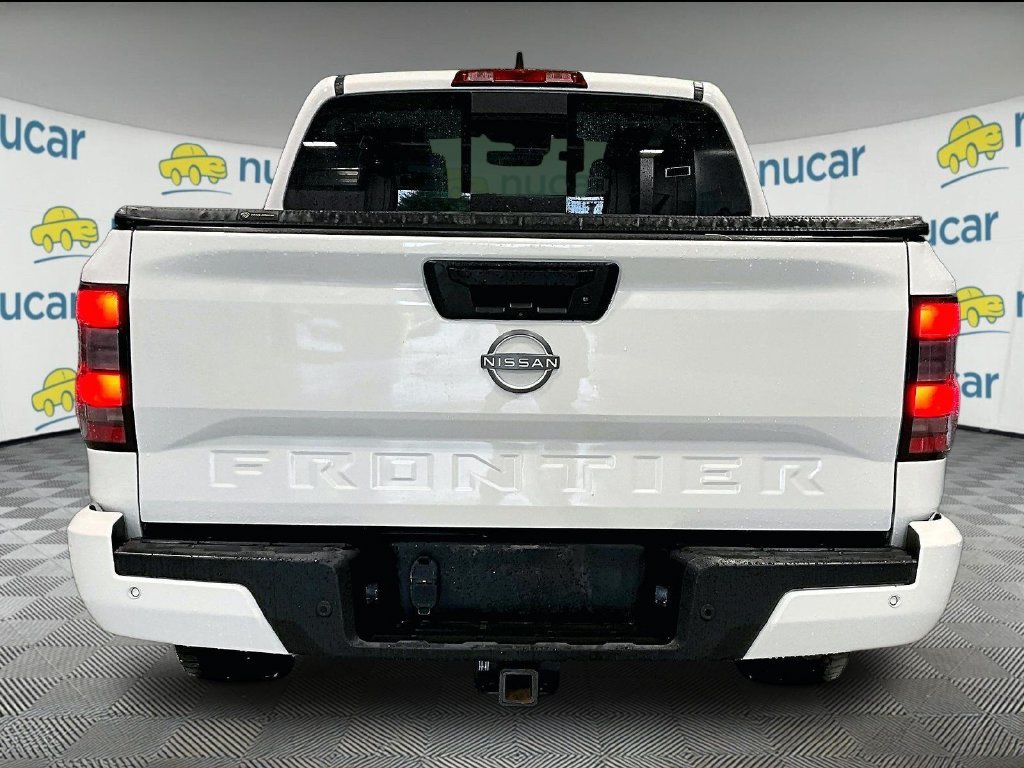 Used 2024 White Nissan SL image 6