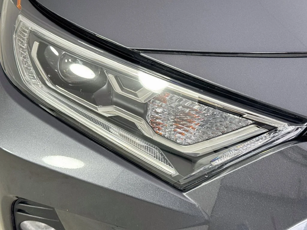 Used 2020 Magnetic Gray Metallic Toyota Limited image 40