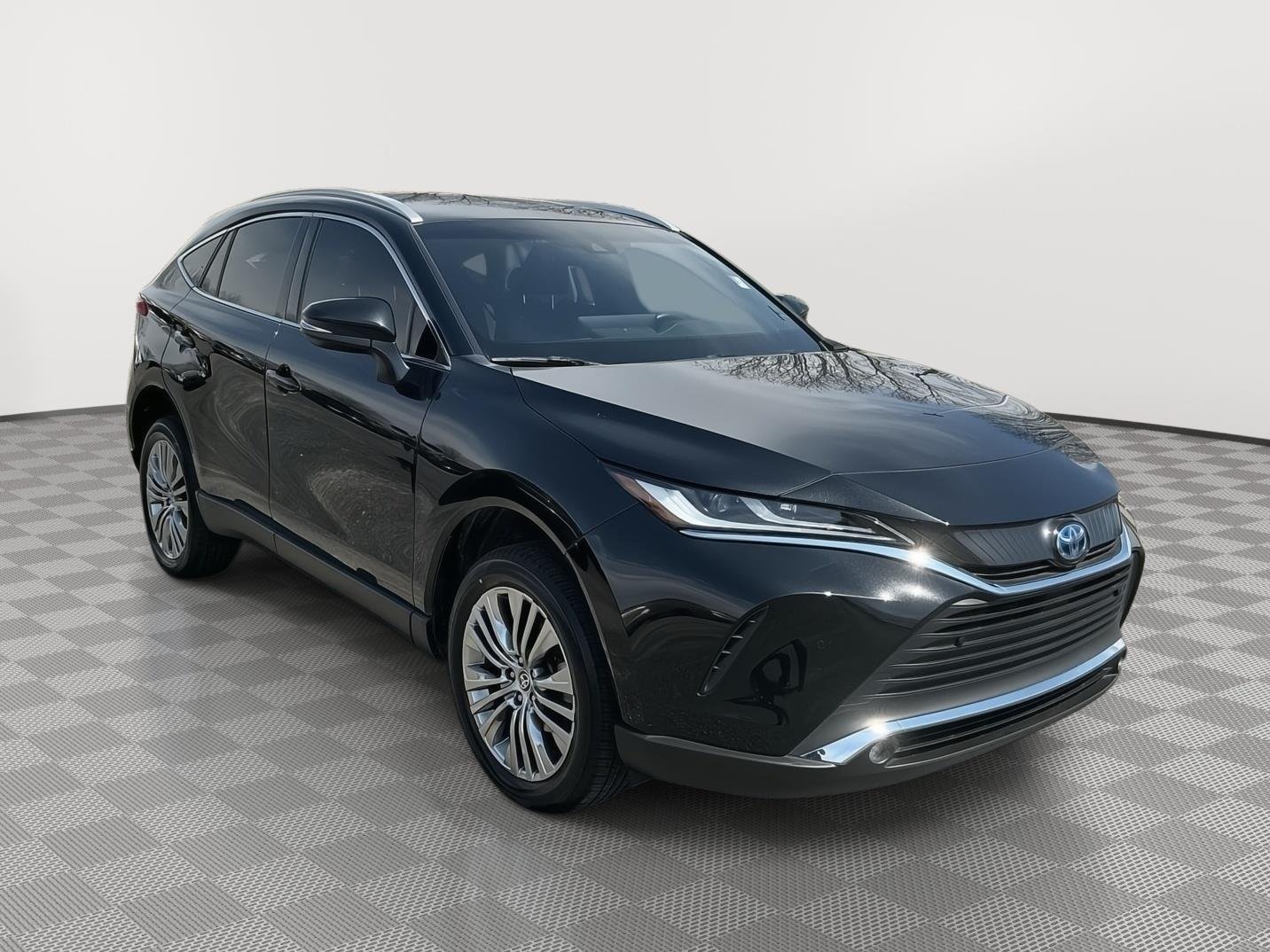 2023 Toyota Venza XLE