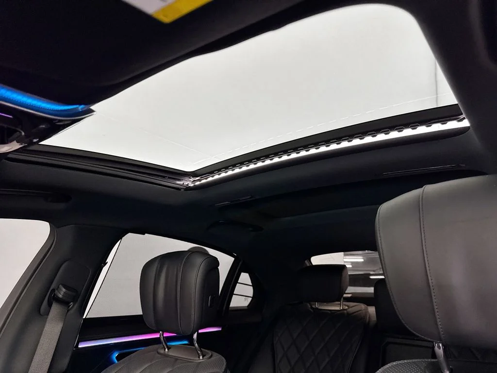 Used 2023 Black Mercedes-Benz S 580 image 22