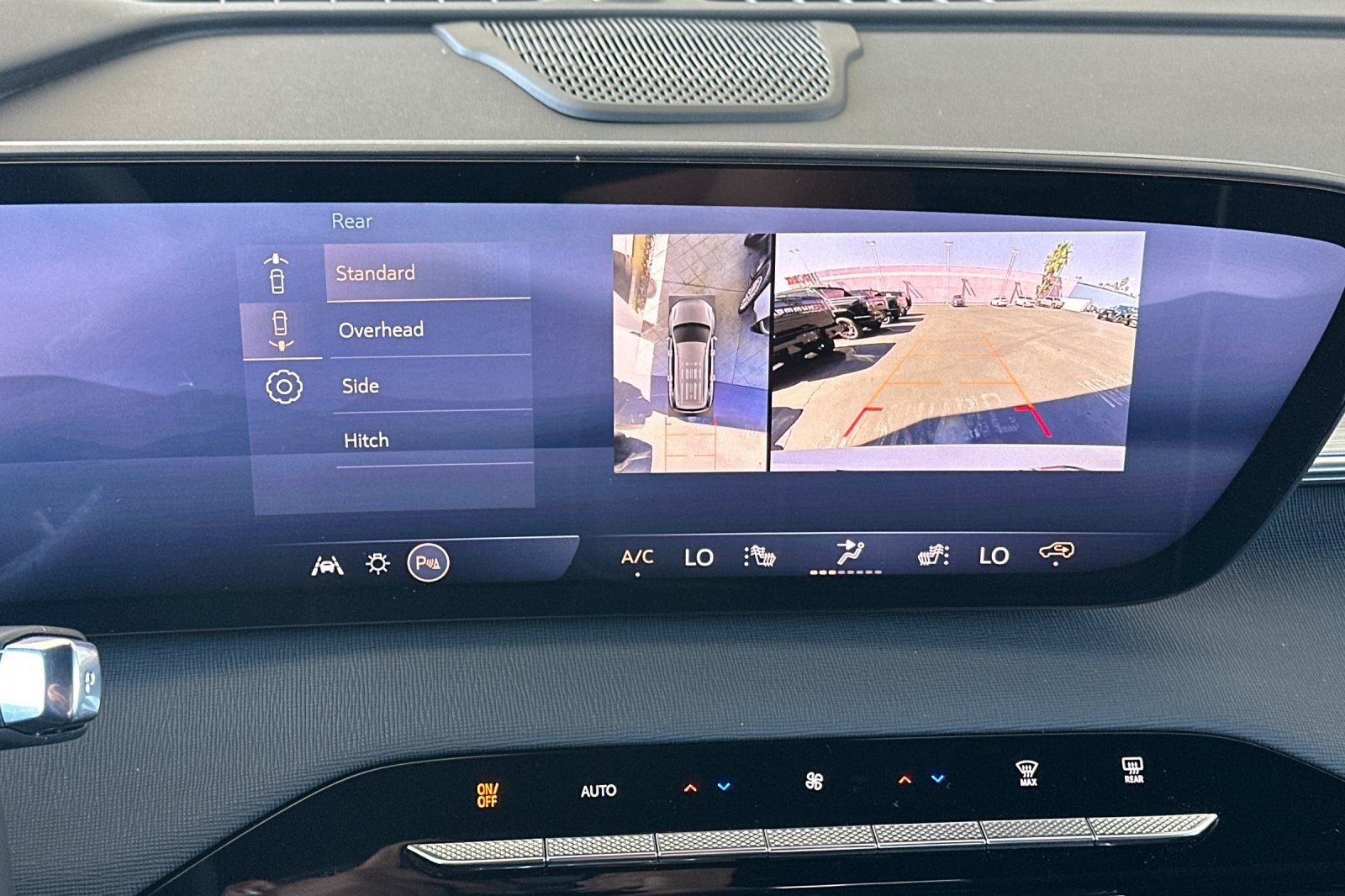 2026 Buick Enclave Preferred - Photo 17