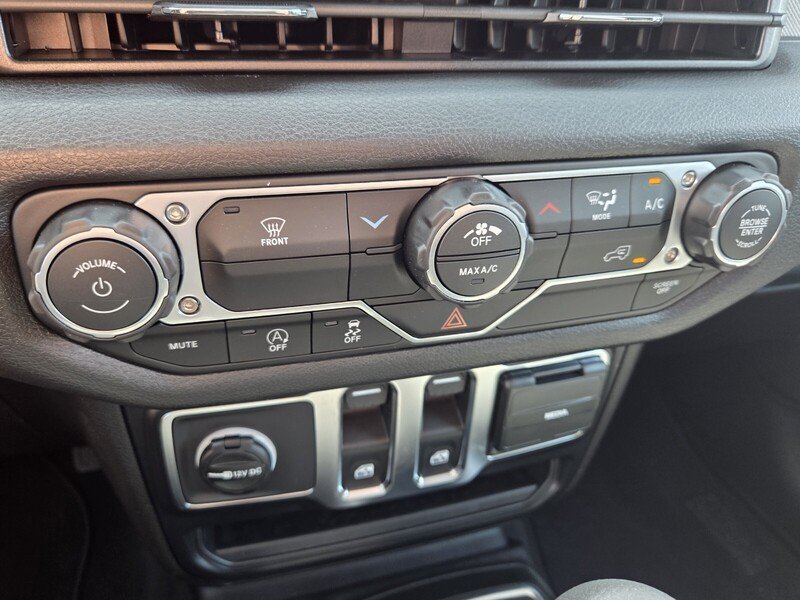 New 2026 41 Exterior Paint Jeep SPORT 2 DOOR 4X4 image 22