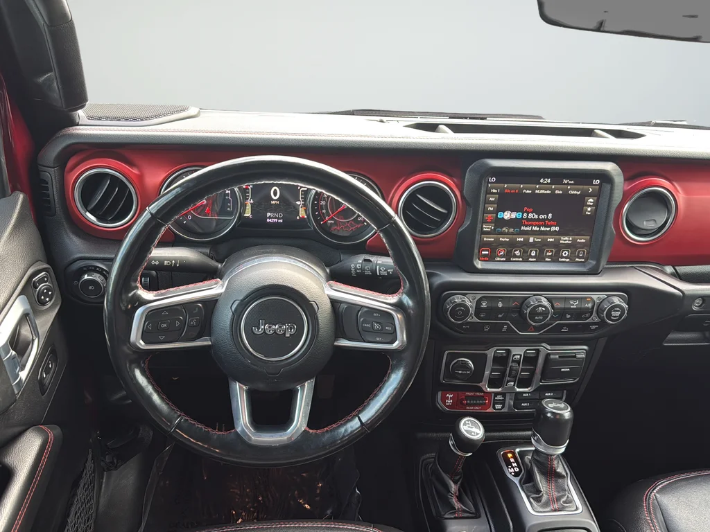 Used 2021 Red Jeep Unlimited Rubicon image 9