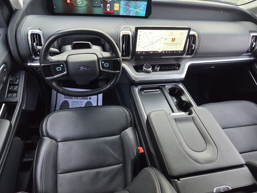 Used 2026 Oxford White Ford Platinum image 11