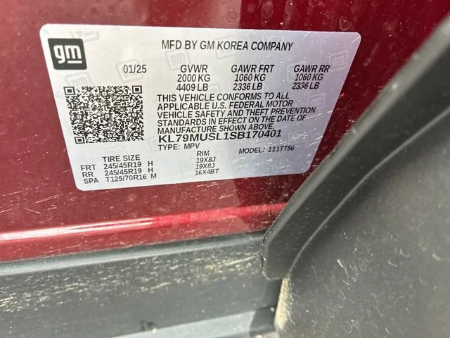 Used 2025 Crimson Metallic Chevrolet RS image 32