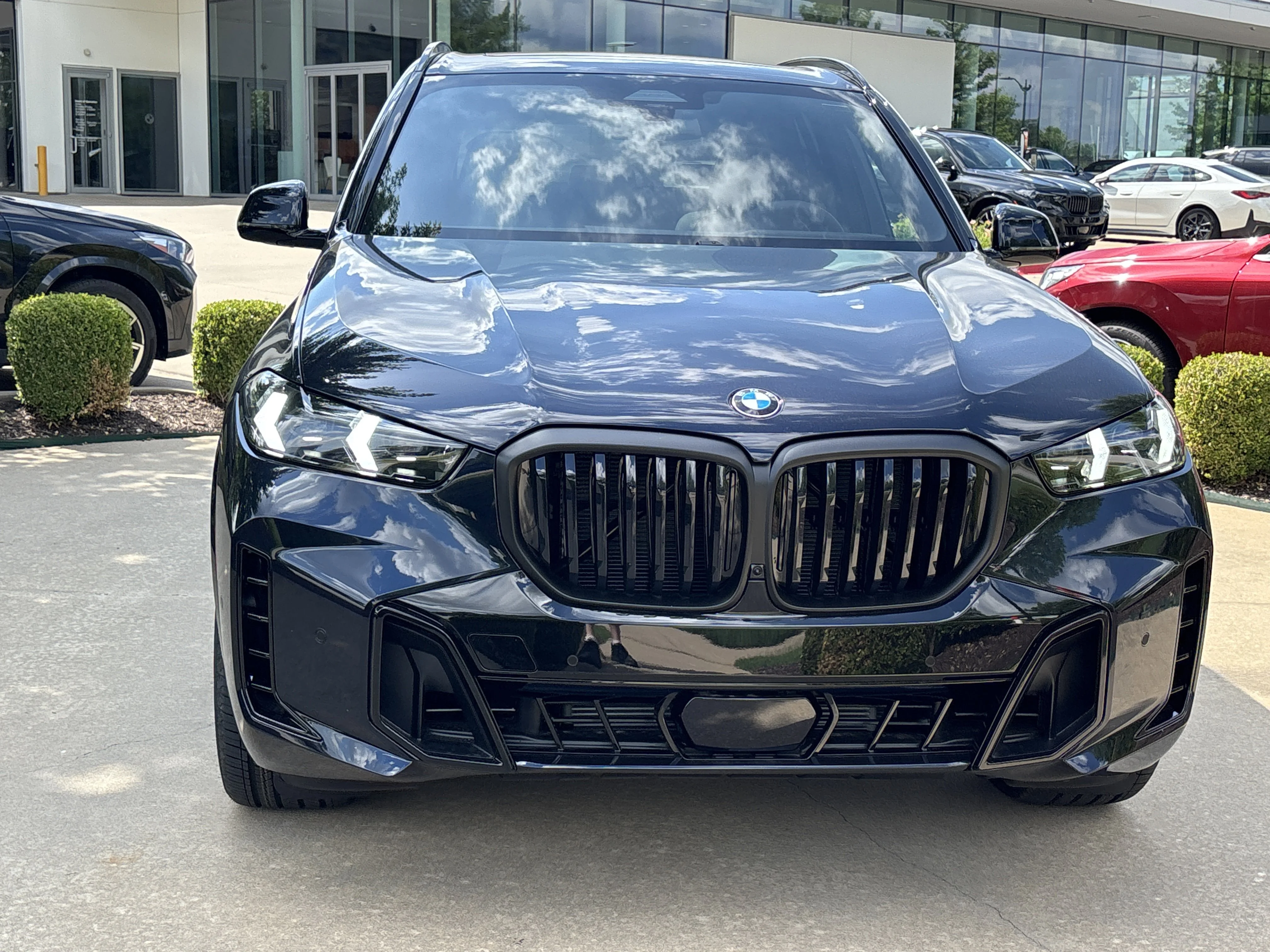 New 2026 0416 Carbon Black Metallic BMW xDrive40i image 13