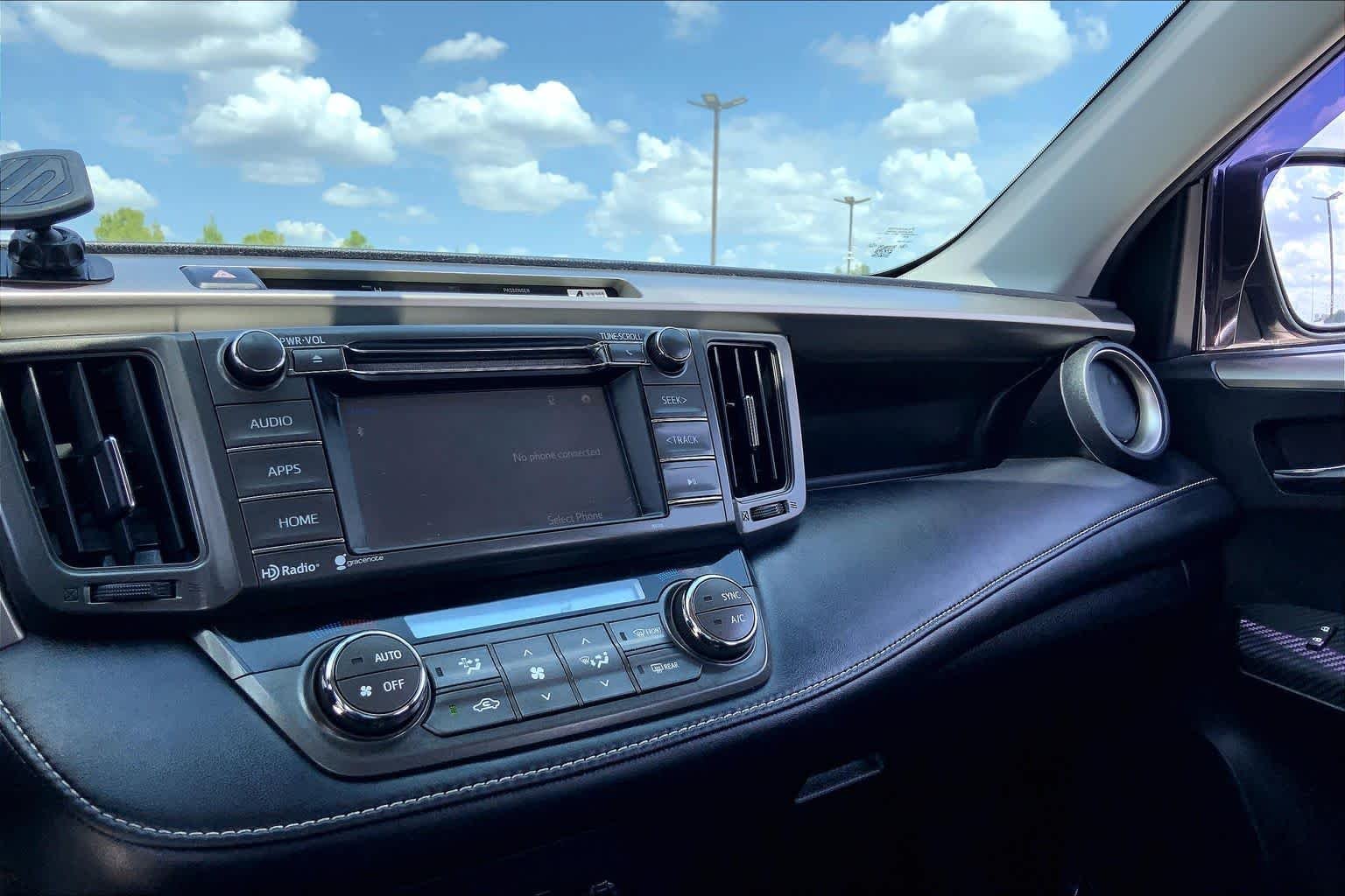 Used 2014 Shoreline Blue Metallic Toyota XLE image 35