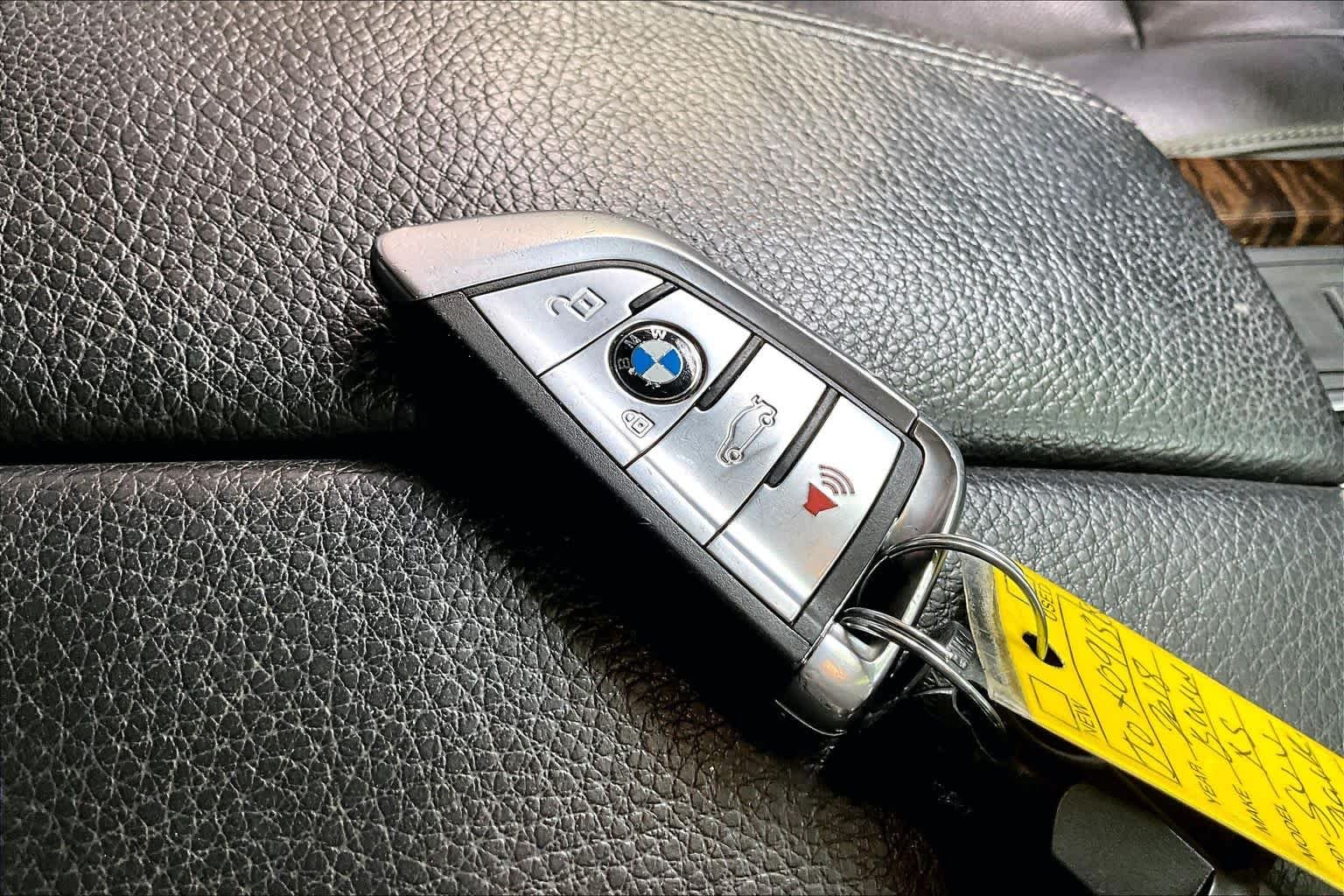 Used 2018 Jet Black BMW sDrive35i image 14