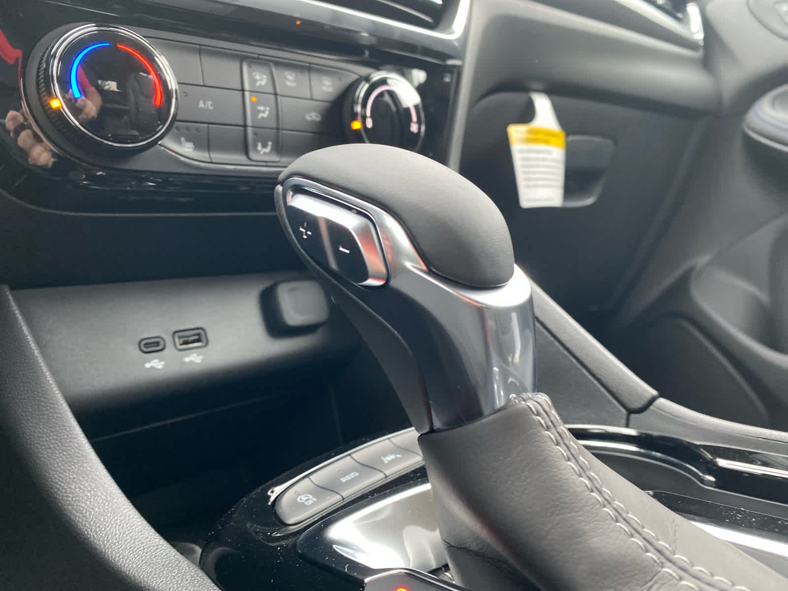 2026 Buick Encore GX Sport Touring - Photo 16
