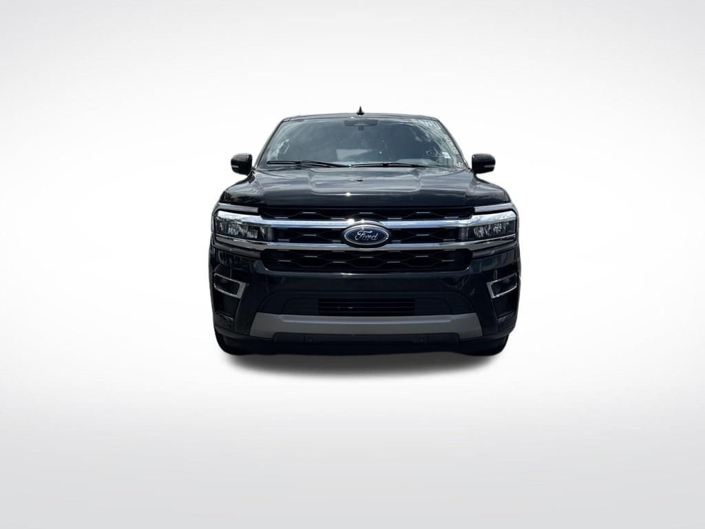 Used 2023 Black Ford Limited image 3