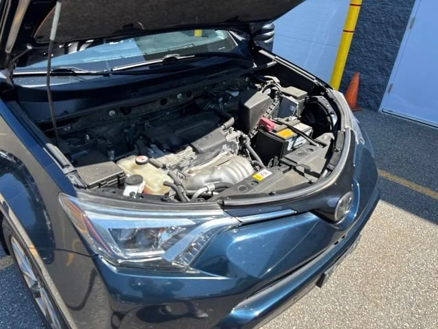 Used 2018 Aqua Toyota Limited image 18