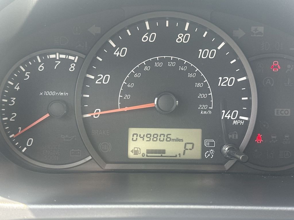 Used 2024 Black Mitsubishi ES image 20