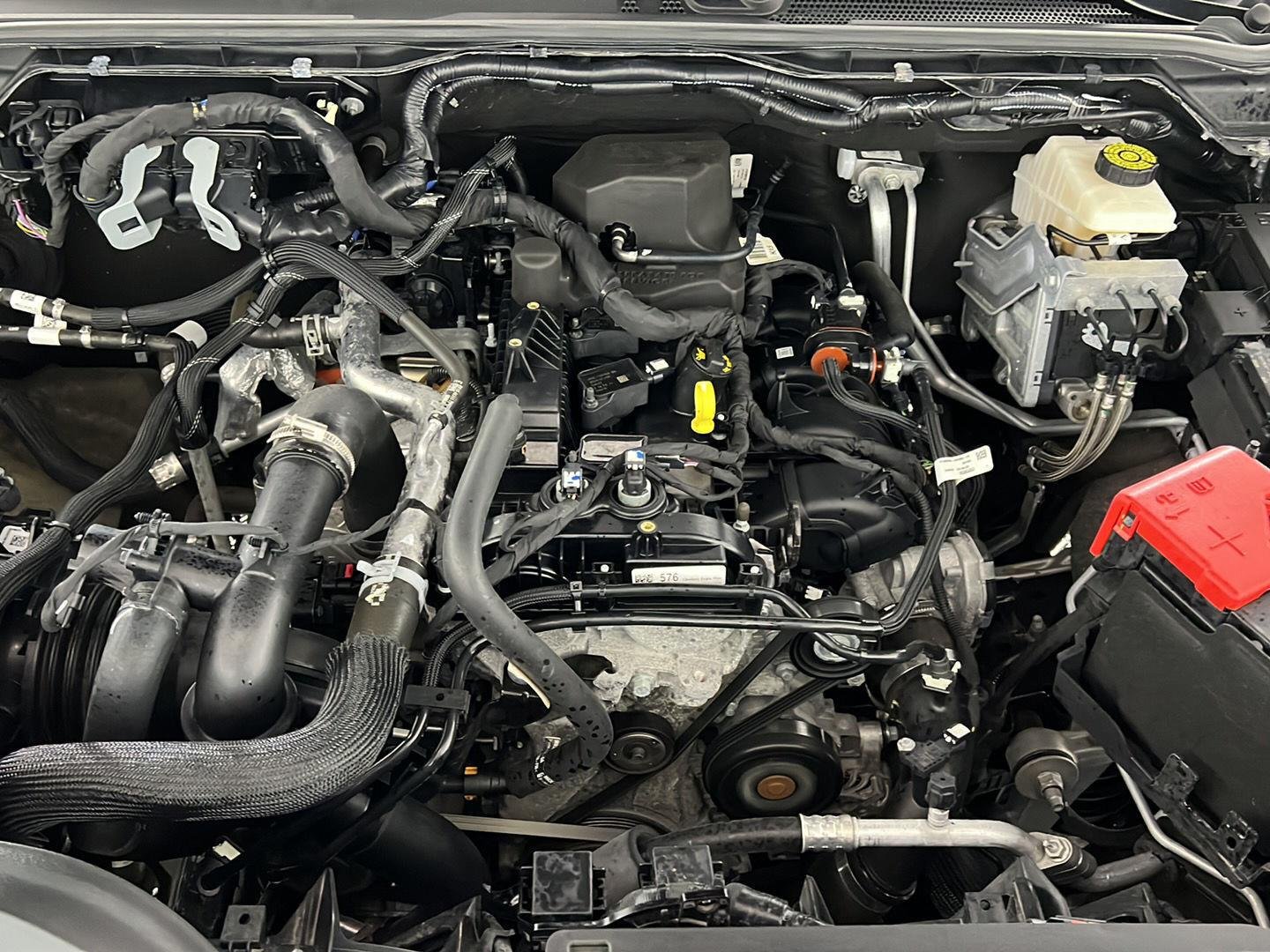 Used 2024 Carbonized Gray Ford LARIAT image 24