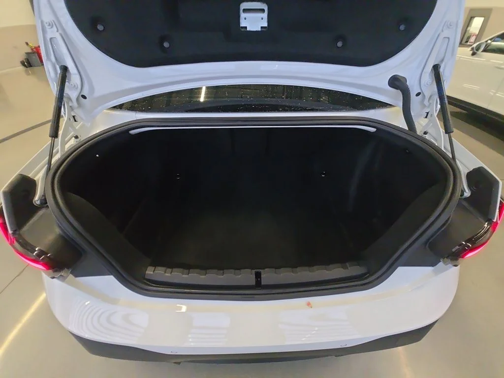 Used 2024 White BMW 230i xDrive image 29