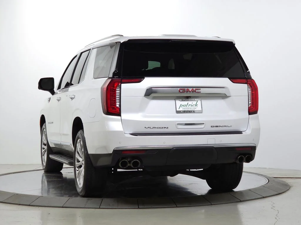 Used 2024 White GMC Denali image 3