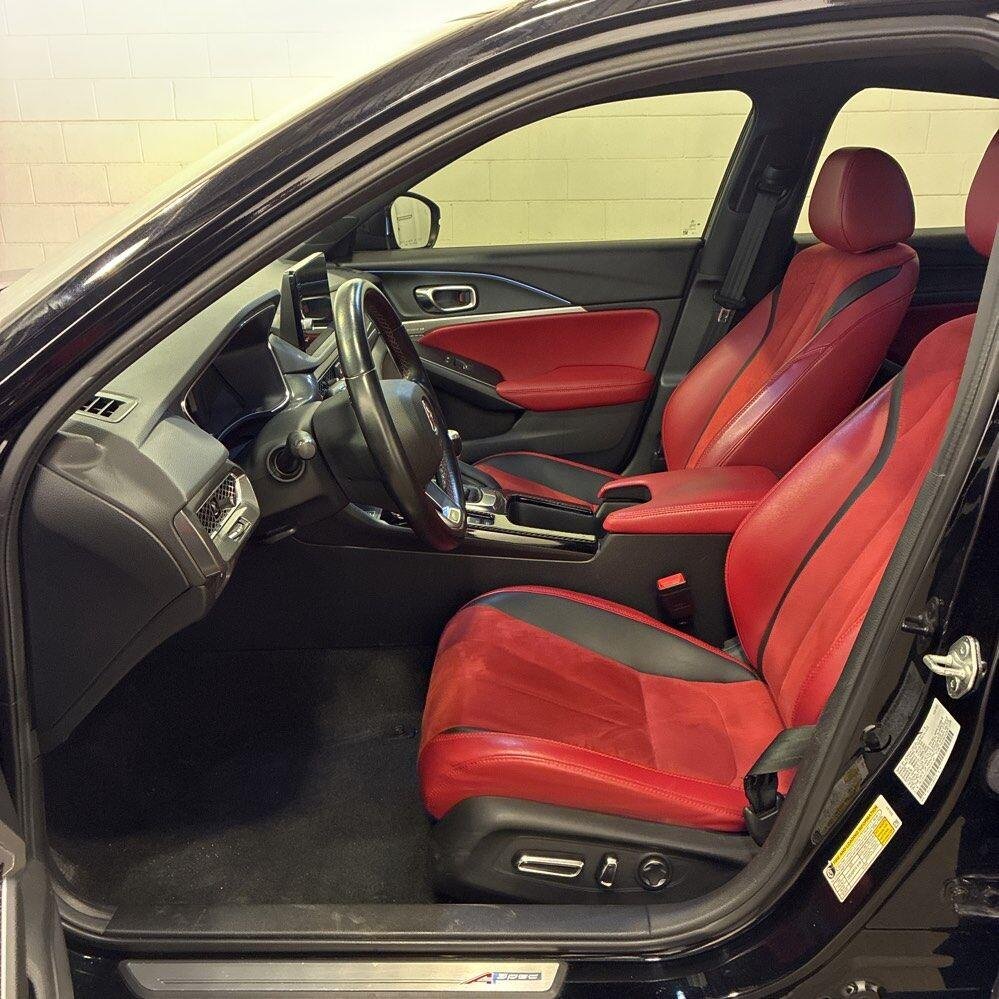 Used 2023 Majestic Black Pearl Acura w/A-Spec Technology Package image 6