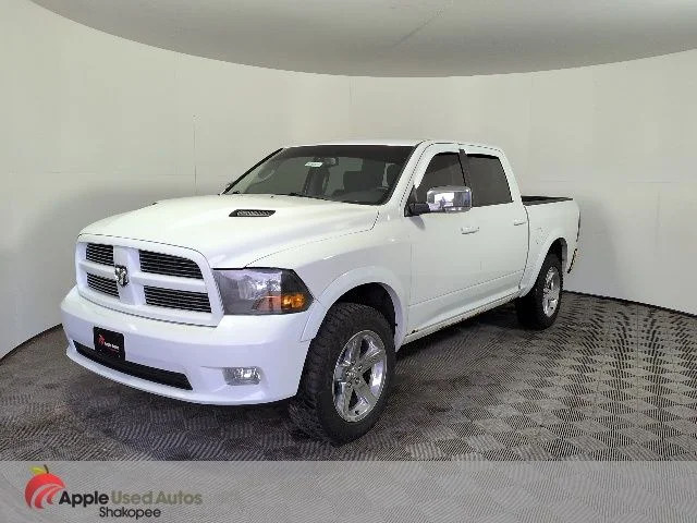 Used 2011 White Ram Sport image 3