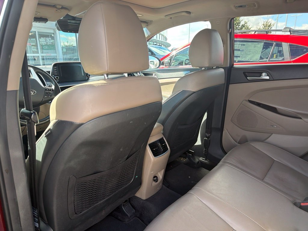 Used 2019 Red Hyundai Ultimate image 11