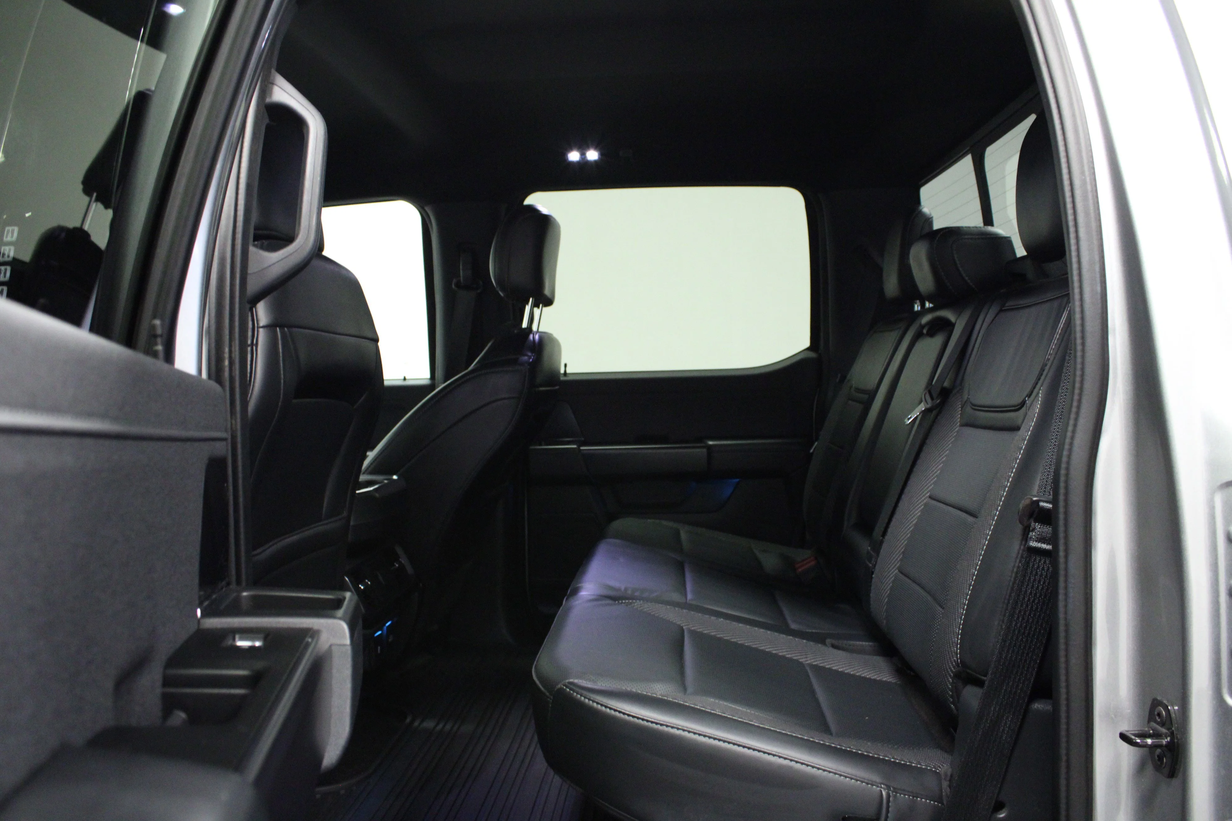 Used 2022 Silver Metallic Ford Raptor image 13