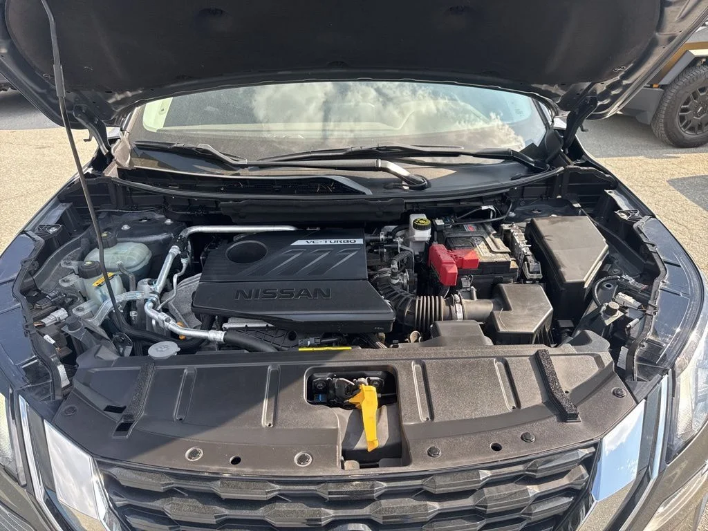 Used 2023 Gray Nissan SL image 37