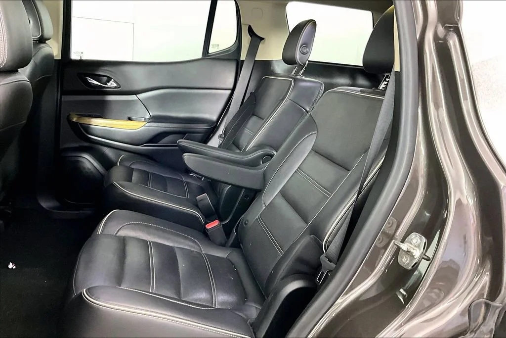 Certified Used 2019 SMOKEY QUARTZ METALLIC GMC Denali image 2