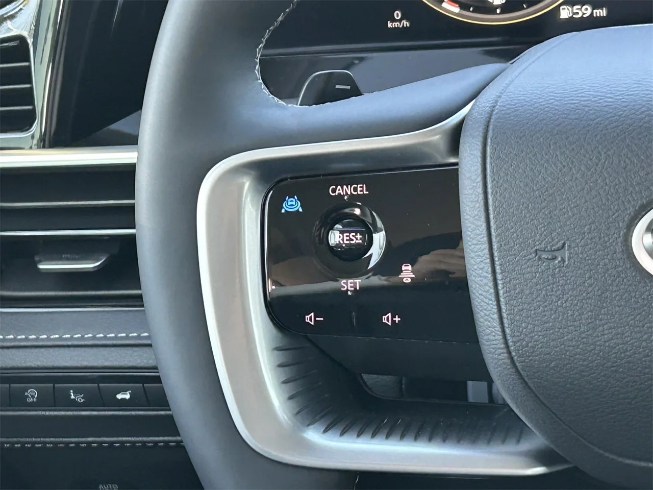 2026 INFINITI QX80 Luxe - Photo 24