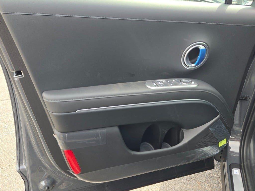 New 2026 Ecotronic Gray Pearl Hyundai SEL 7P image 23