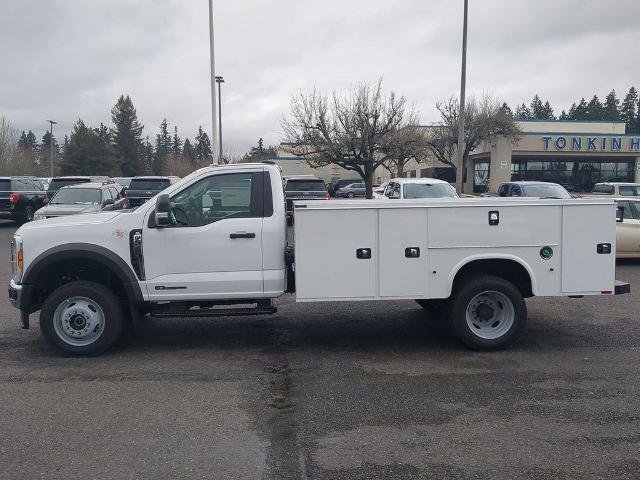 2024 Ford F-550 Super Duty Chassis Cab XL - Photo 2