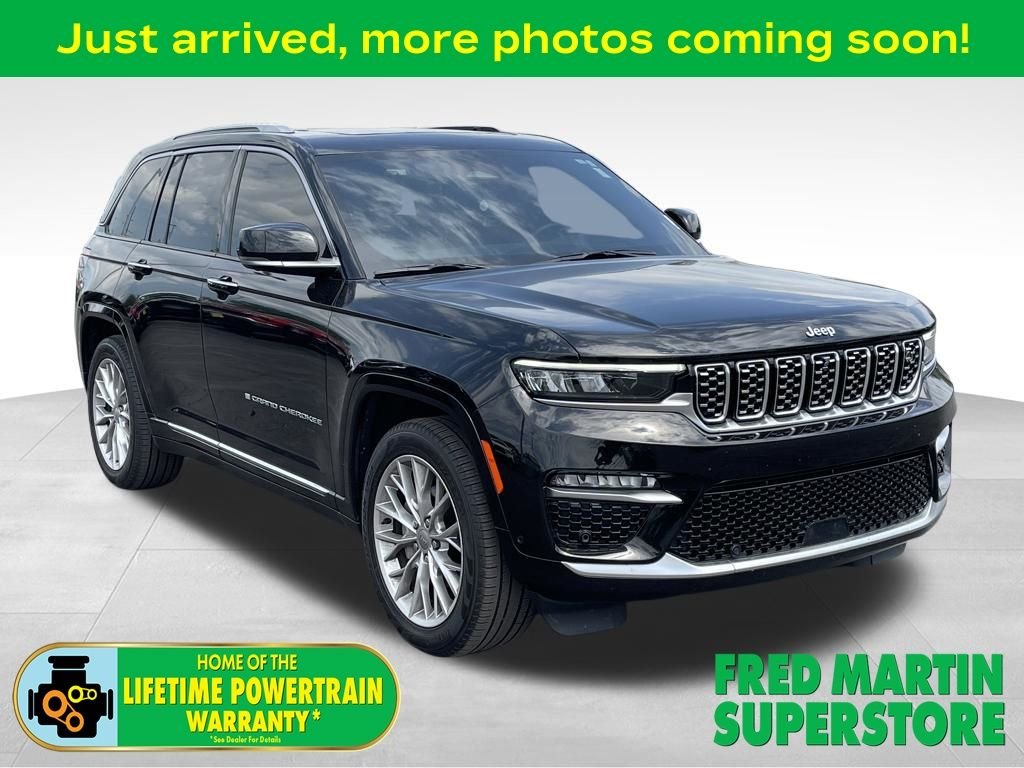 2022 Jeep Grand Cherokee Summit 4x4's photo
