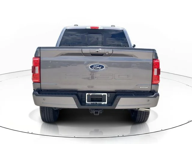 Used 2023 Gray Ford XLT image 6