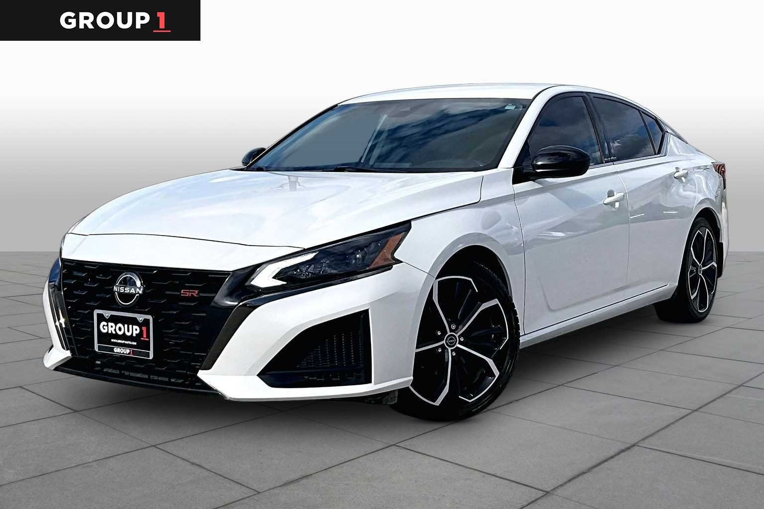 2023 Nissan Altima SR