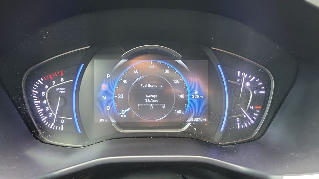 Used 2019 Red Hyundai Ultimate image 23